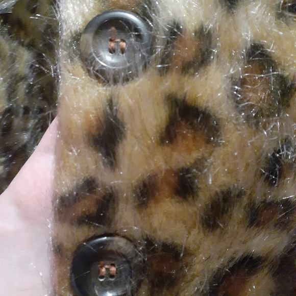 Y2K Betsey Johnson Fuzzy Leopard Coat - Picture 4 of 7